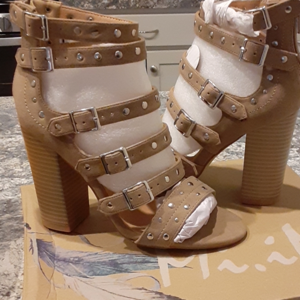 Mi iM Nailah taupe sandal. Brand new in box.